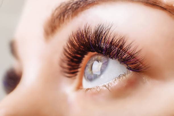 Rehaussement de cils — courbe naturelle